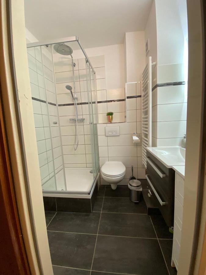 Apartment In Uninaehe Любек Екстериор снимка
